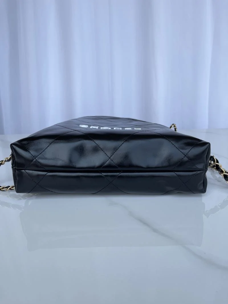 Classic Chanel Shopping Bags 54783
