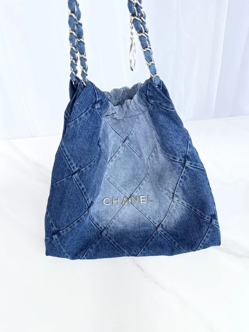 Chanel Shopping Bags FlexibleFit 54774