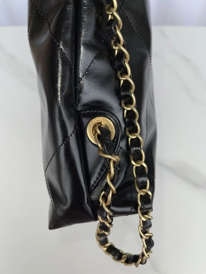 Effortless Chanel Shopping Bags 54730