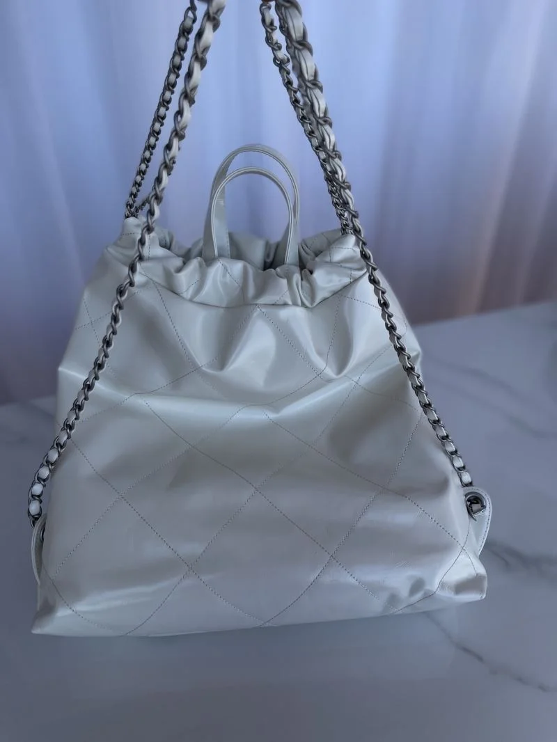 Timeless Chanel Shopping Bags 54801