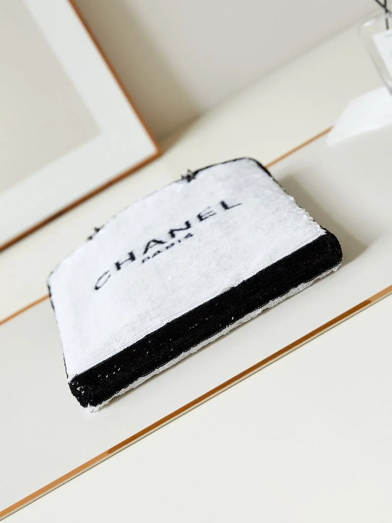 Fashionable Chanel Shopping Bags 54737