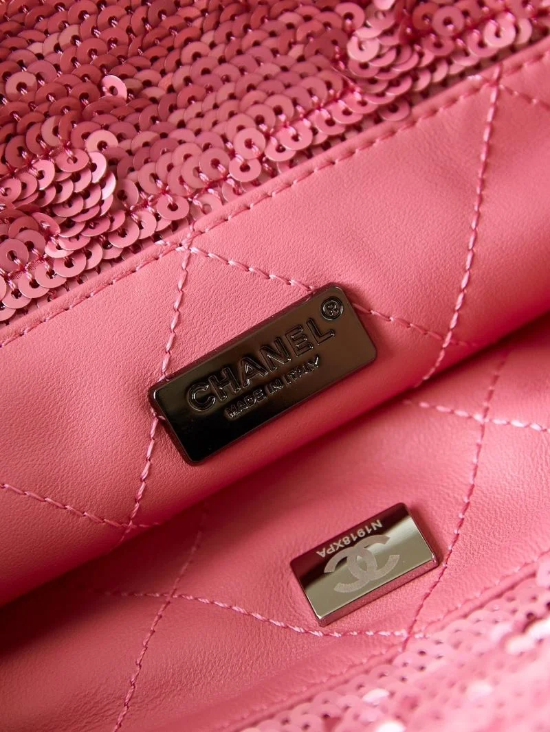 Tailored Chanel Shopping Bags 54724
