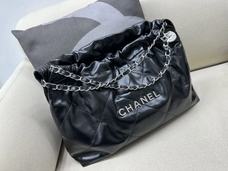 Elegant Chanel Shopping Bags 54719