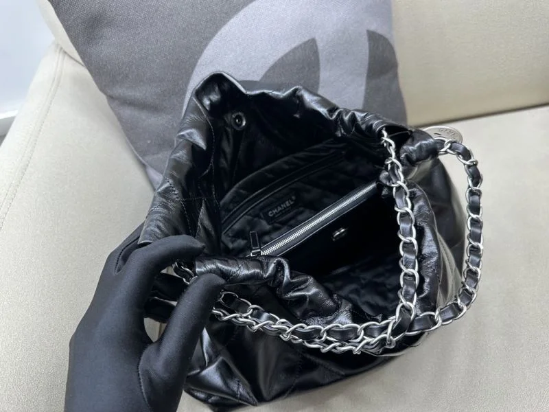 Elegant Chanel Shopping Bags 54719