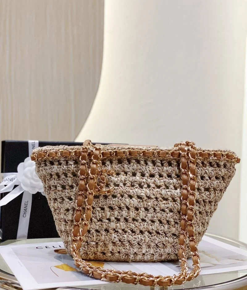 Chanel Shopping Bags Trendy 54707