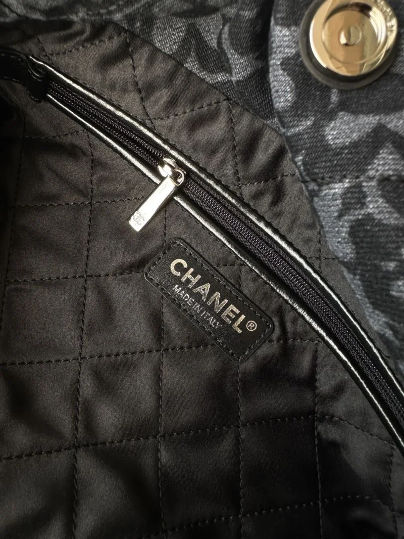 DailyWear Chanel Shopping Bags 54703