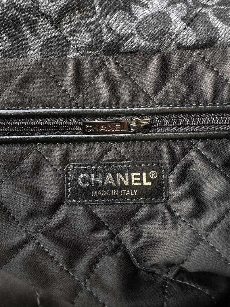 Chanel Shopping Bags FreshLook 54706