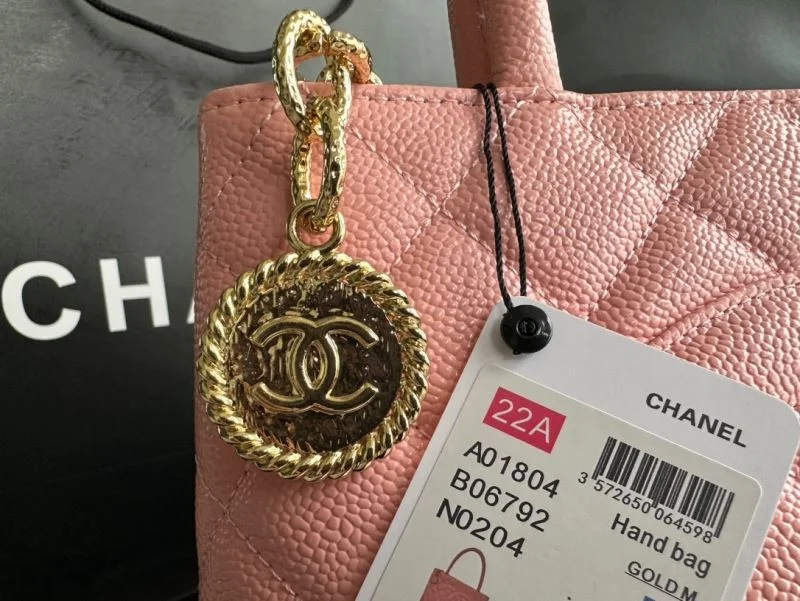 Modern Chanel Shopping Bags 54701