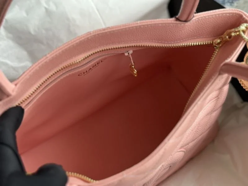 Modern Chanel Shopping Bags 54701