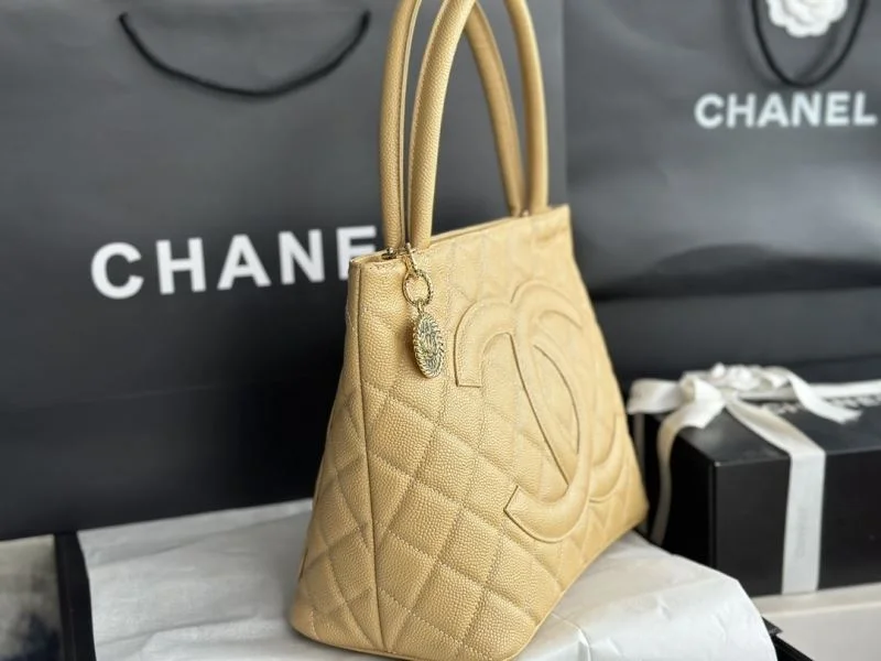 Popular Chanel Shopping Bags 54698