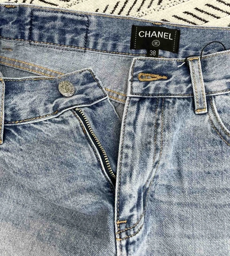 Flexible Chanel Short Pants 109353