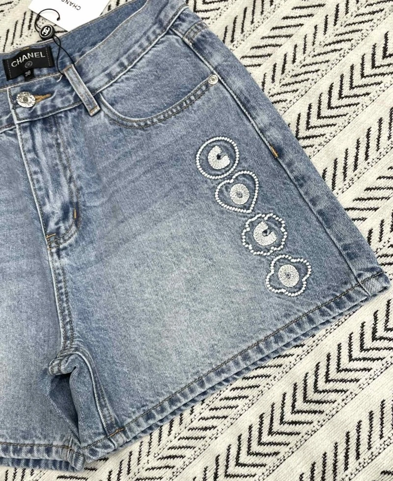 Flexible Chanel Short Pants 109353