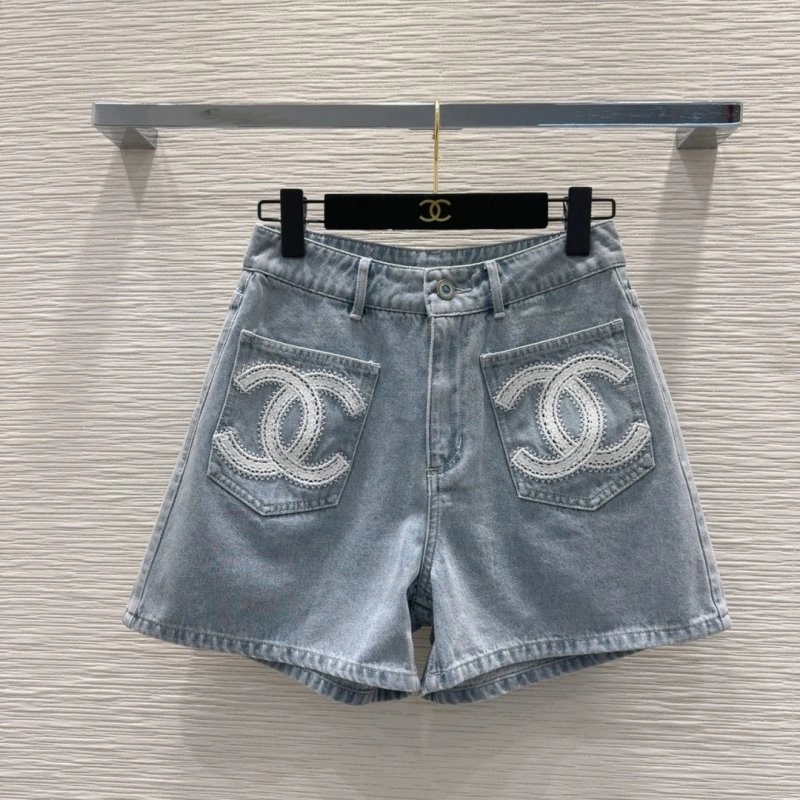 Chanel Short Pants Contemporary 108783