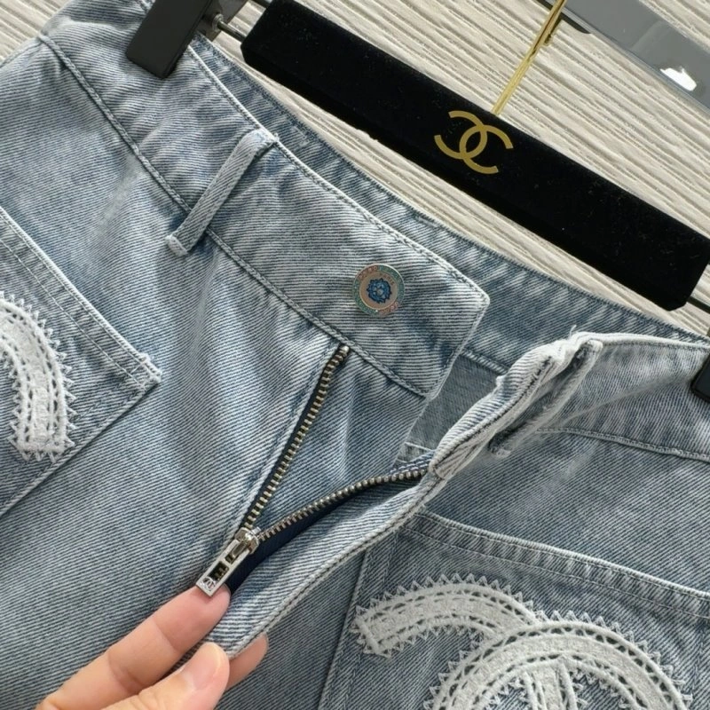 Chanel Short Pants Contemporary 108783