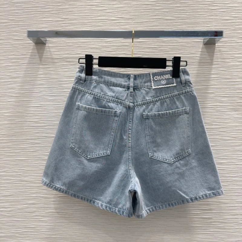 Chanel Short Pants Contemporary 108783