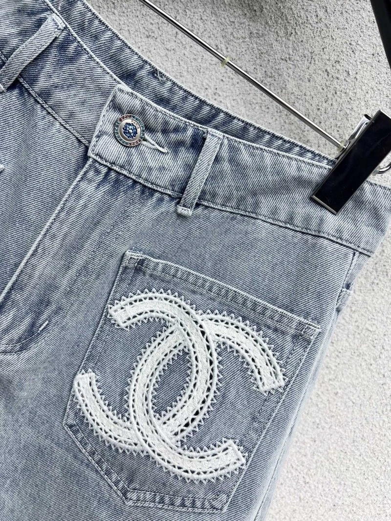 Chanel Short Pants Reliable 108781