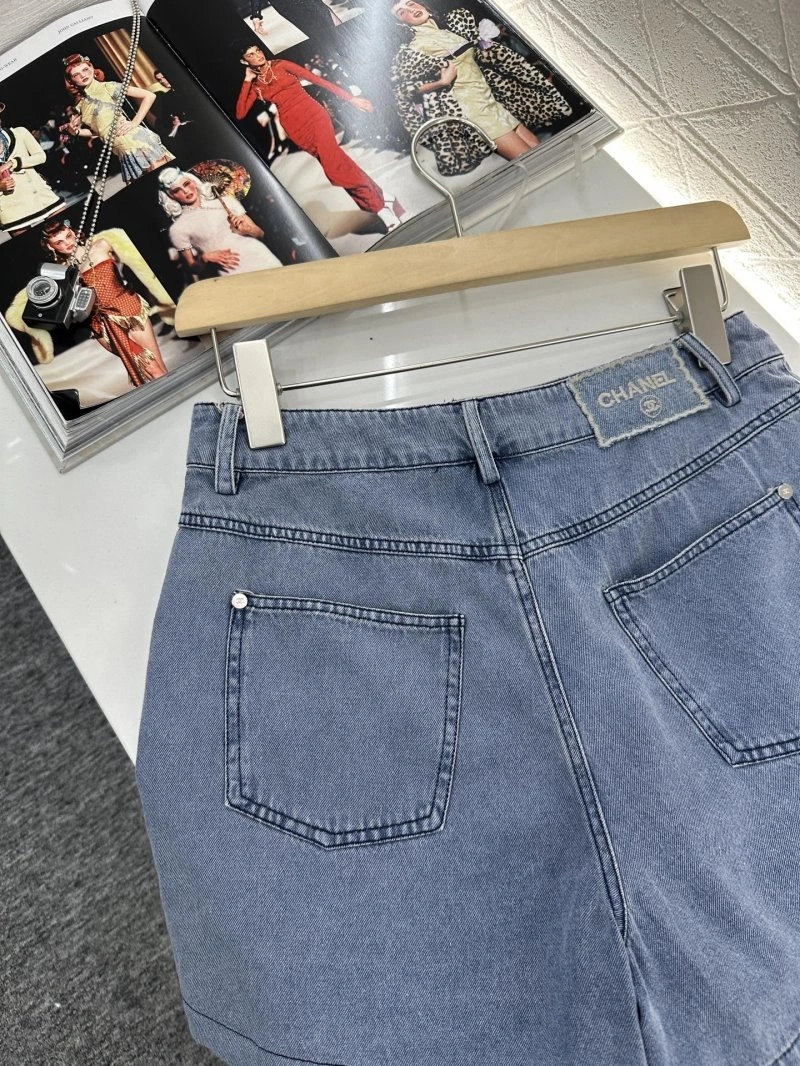 Affordable Chanel Short Pants 108780