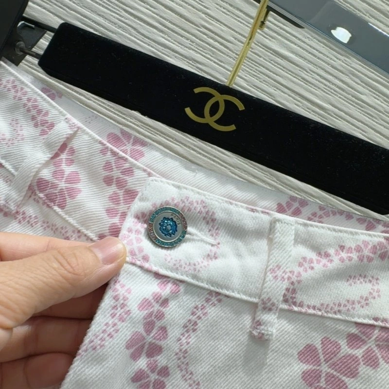 Tailored Chanel Short Pants 108755