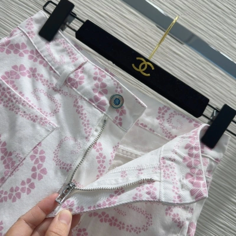 Tailored Chanel Short Pants 108755