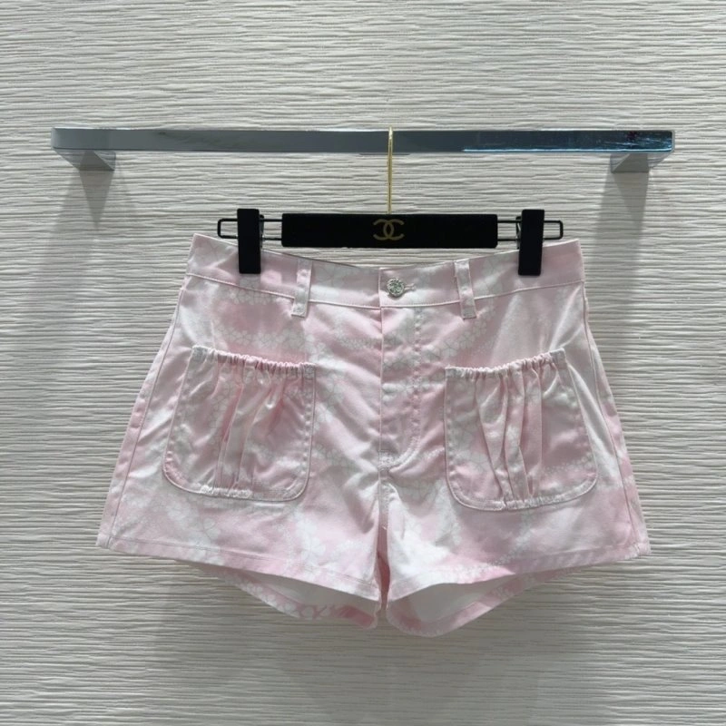 Chanel Short Pants UrbanChic 108774