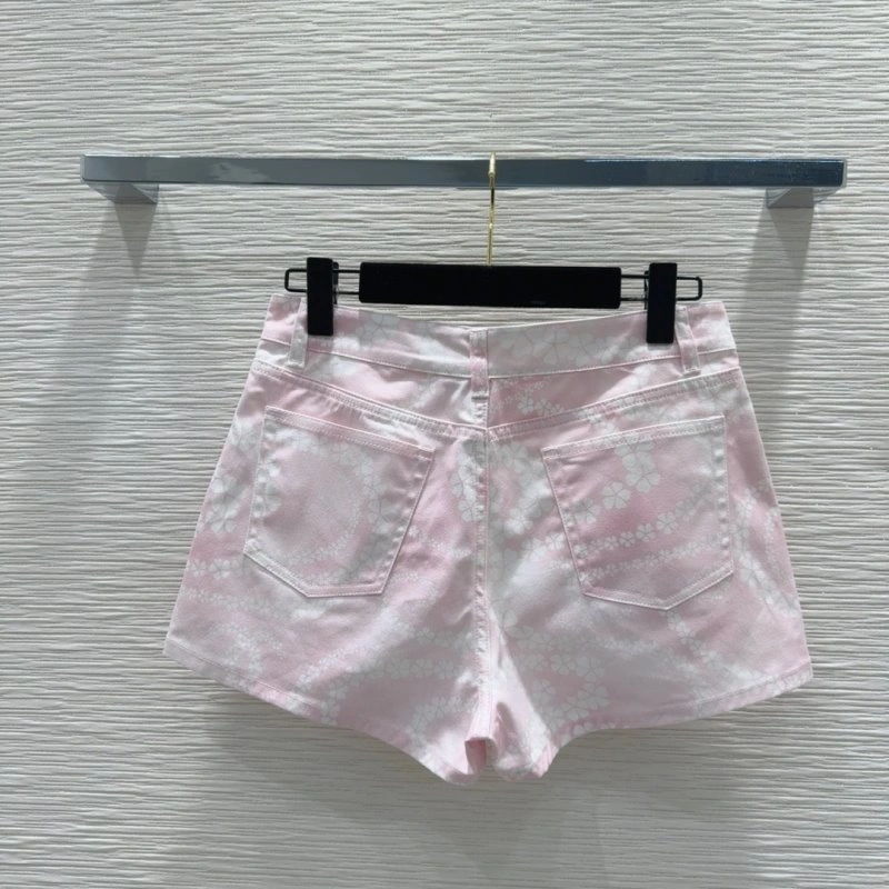 Chanel Short Pants UrbanChic 108774