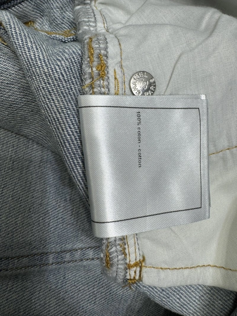 Chanel Short Pants EyeCatching 108759