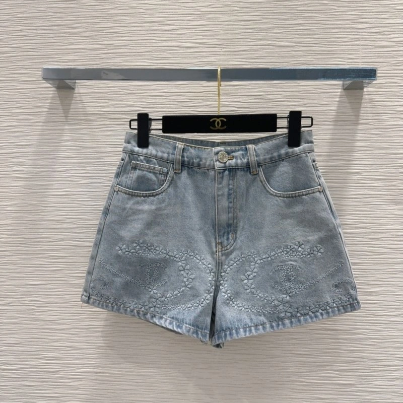 SoftTouch Chanel Short Pants 108764