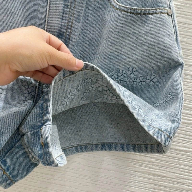 SoftTouch Chanel Short Pants 108764
