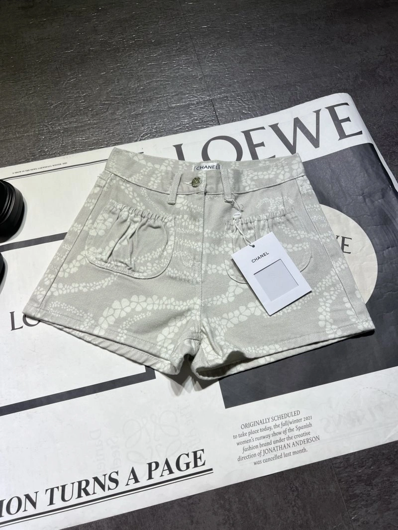 Chanel Short Pants Affordable 110418