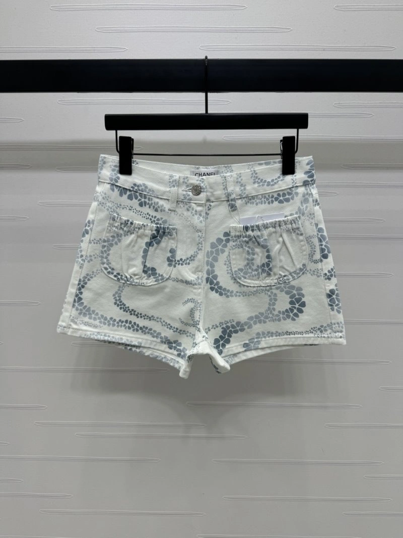 Chanel Short Pants SmartChoice 110433