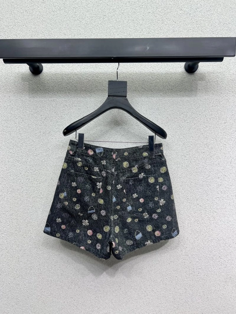 Chanel Short Pants OnTrend 110411
