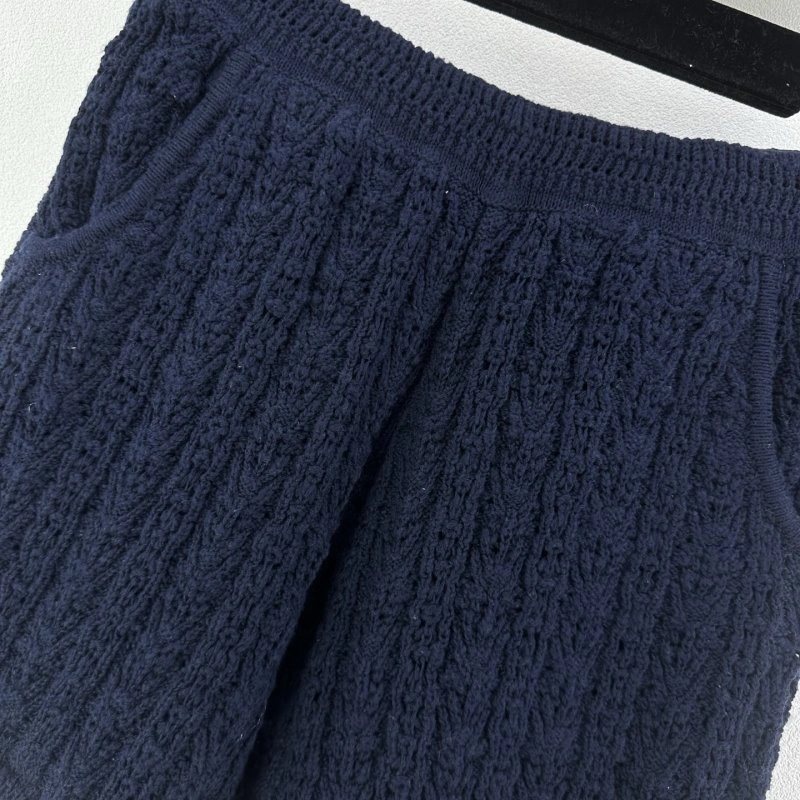 Chanel Short Pants Durable 108105