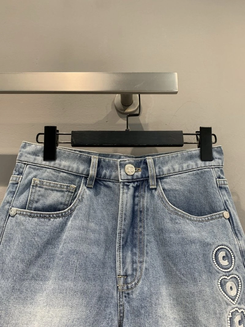 Chanel Short Pants Comfortable 108089