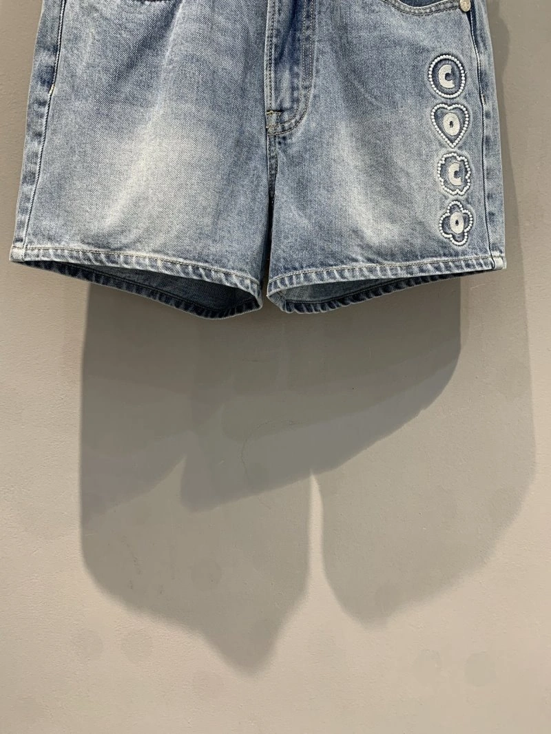Chanel Short Pants Comfortable 108089