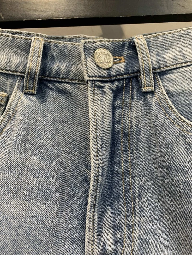 Chanel Short Pants Comfortable 108089