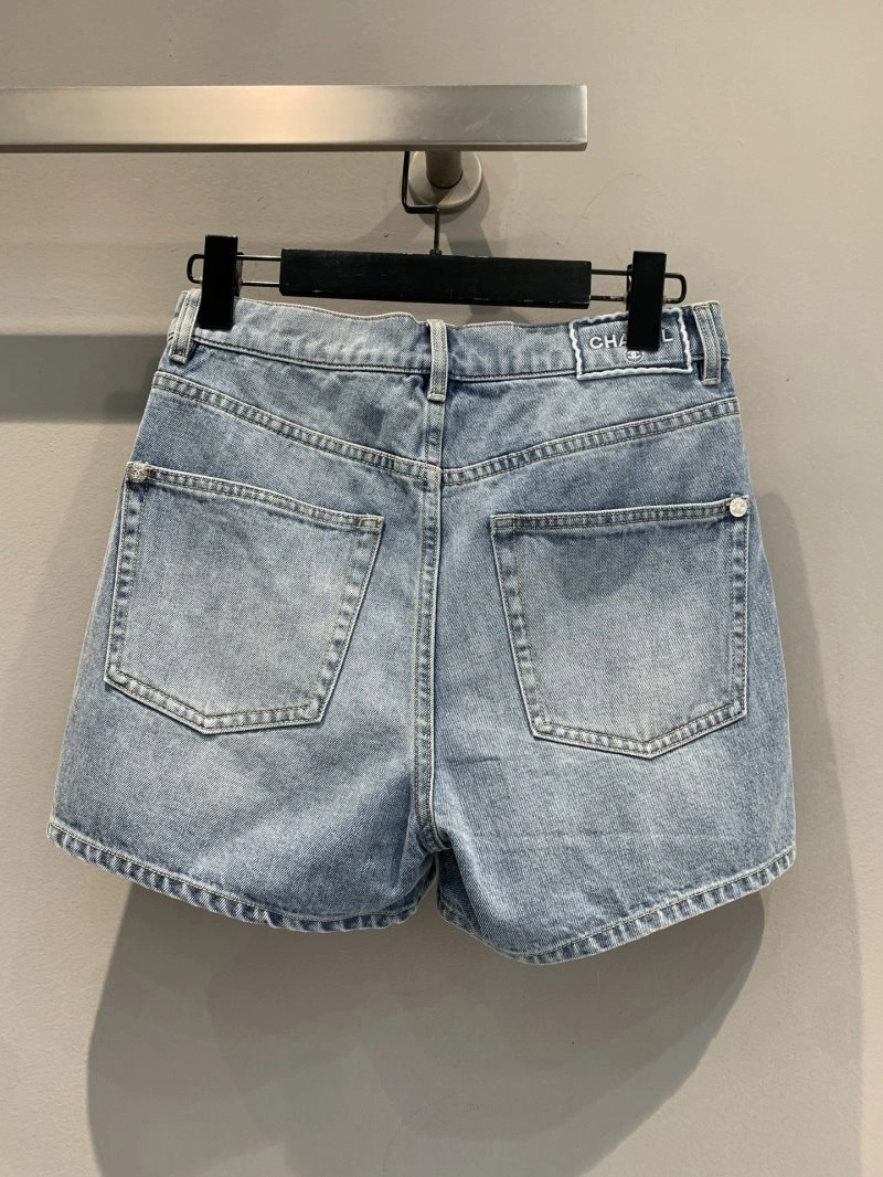 Chanel Short Pants Comfortable 108089