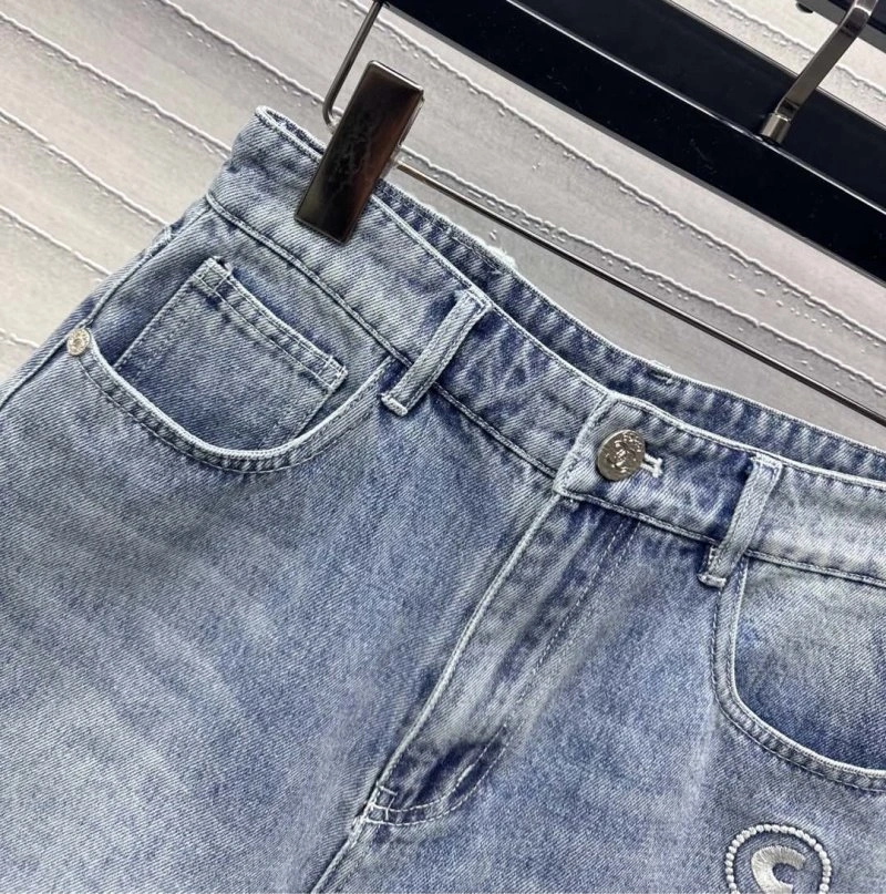 Chanel Short Pants Comfortable 108086