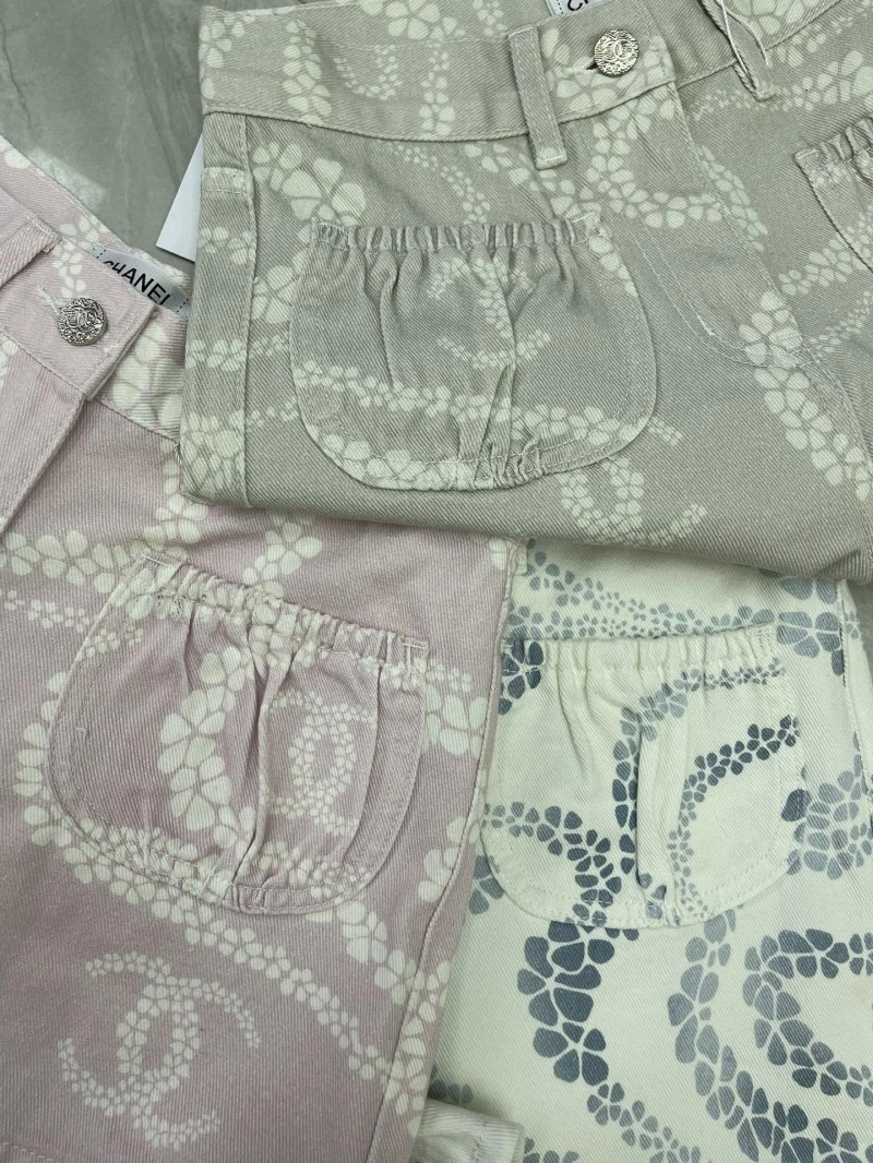 Chanel Short Pants Unique 108087