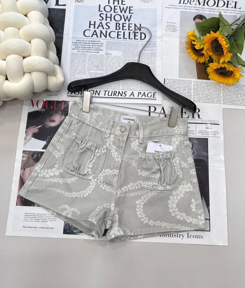 Affordable Chanel Short Pants 108074