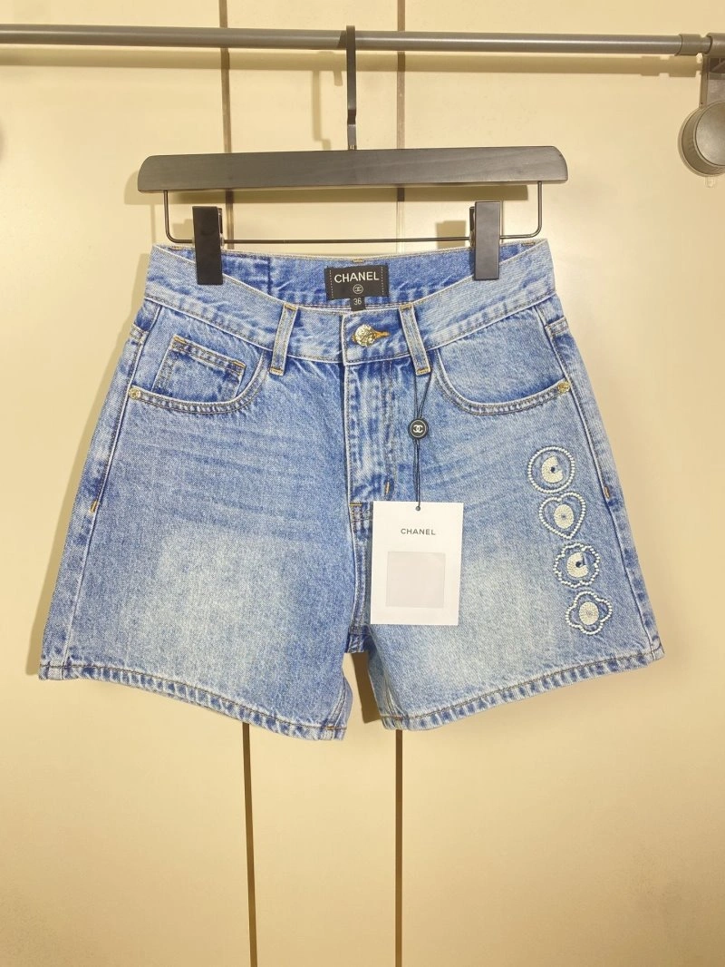 Chanel Short Pants Vibrant 108081