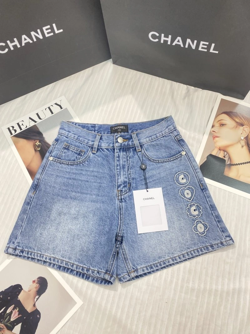 Chanel Short Pants Vibrant 108081