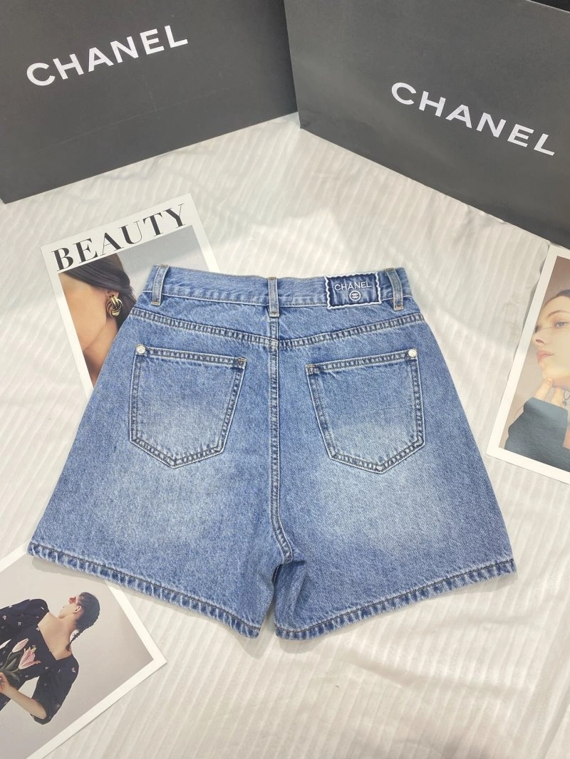 Chanel Short Pants Vibrant 108081