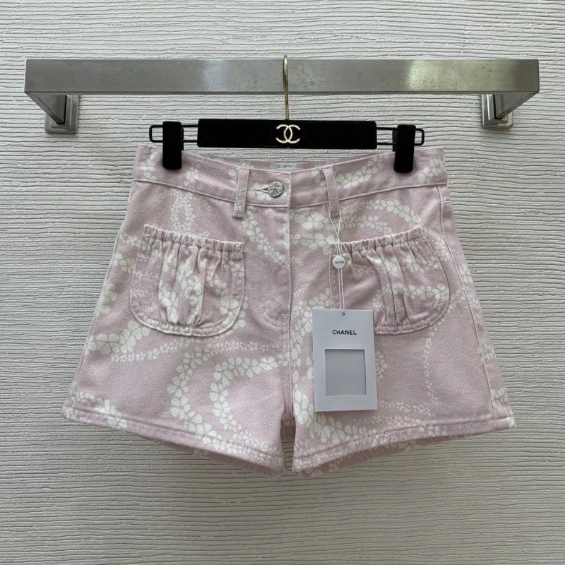ComfortFit Chanel Short Pants 108065