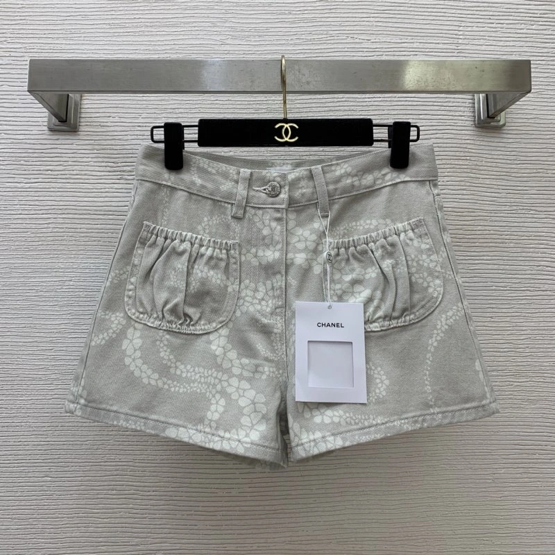 ComfortFit Chanel Short Pants 108065