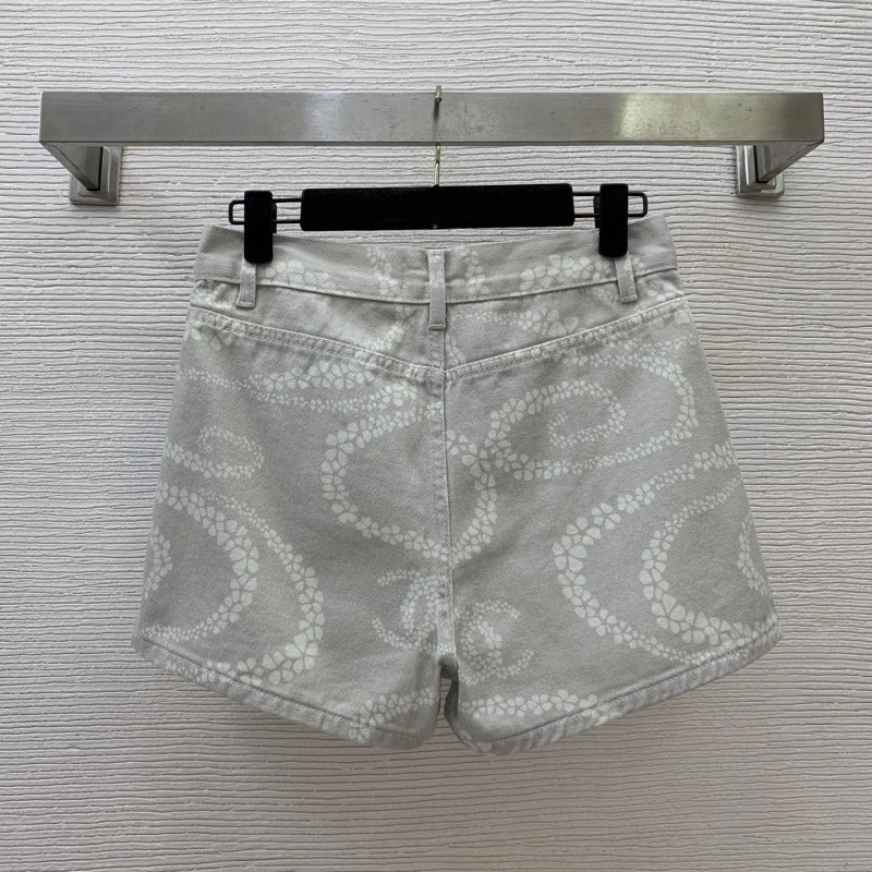ComfortFit Chanel Short Pants 108065