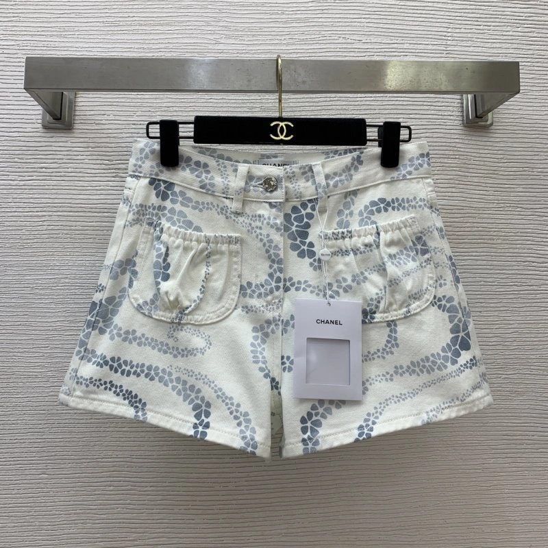 ComfortFit Chanel Short Pants 108065