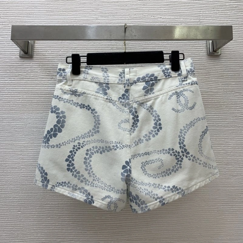 ComfortFit Chanel Short Pants 108065