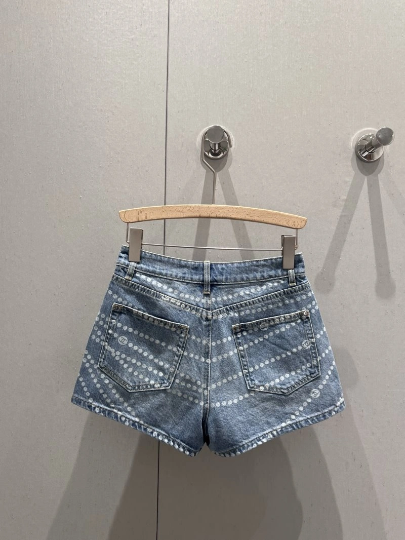 Chanel Short Pants TimelessDesign 108076