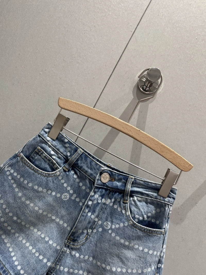 Chanel Short Pants TimelessDesign 108076