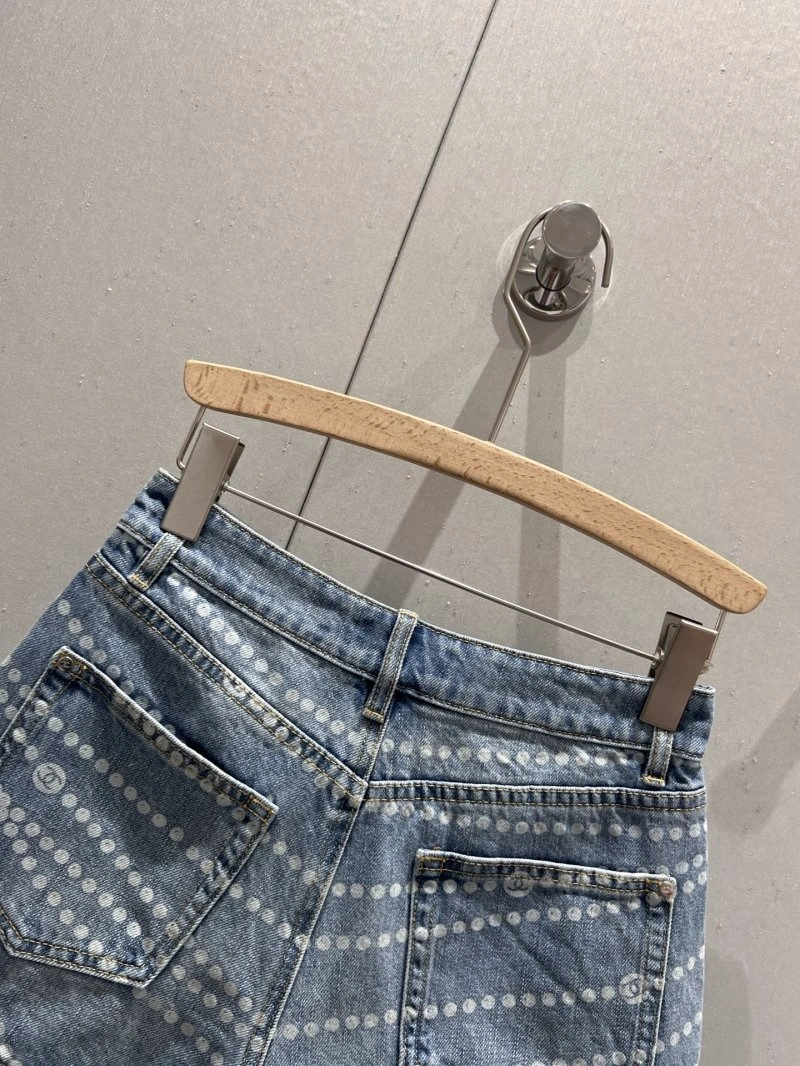 Chanel Short Pants TimelessDesign 108076